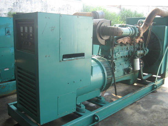 昌洒镇租赁发电机- 发电机碳刷磨损的原因是什么