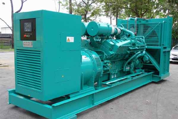 昌洒镇柴油发电机组电压不稳定怎样维修？