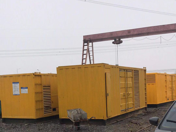 昌洒镇100kw柴油发电机组每小时油耗？