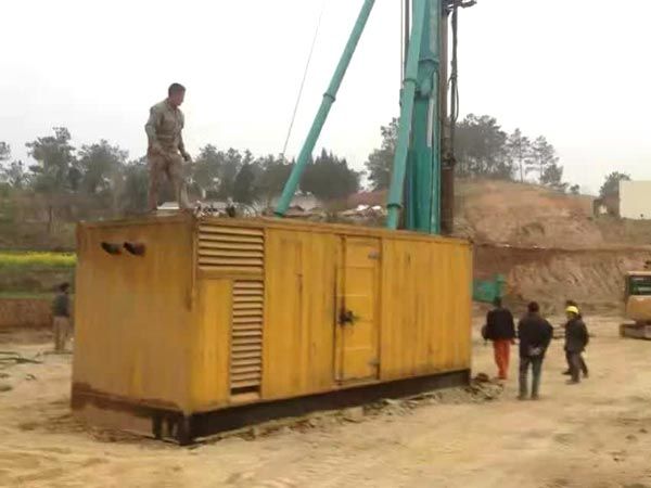 昌洒镇如何判断水冷式机油散热器密封件是否需要更换？